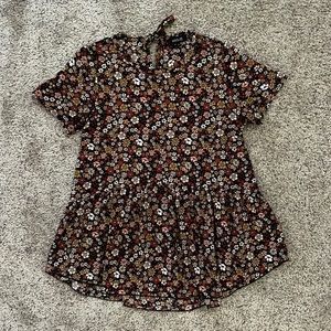 Roolee Floral Peplum Tee - Size Small